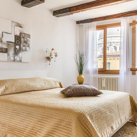 Accademia Charm Apartments By Wonderful Italy Venise Extérieur photo