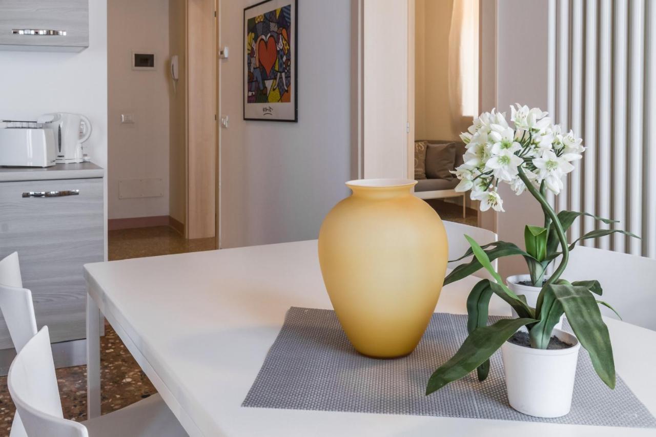 Accademia Charm Apartments By Wonderful Italy Venise Extérieur photo