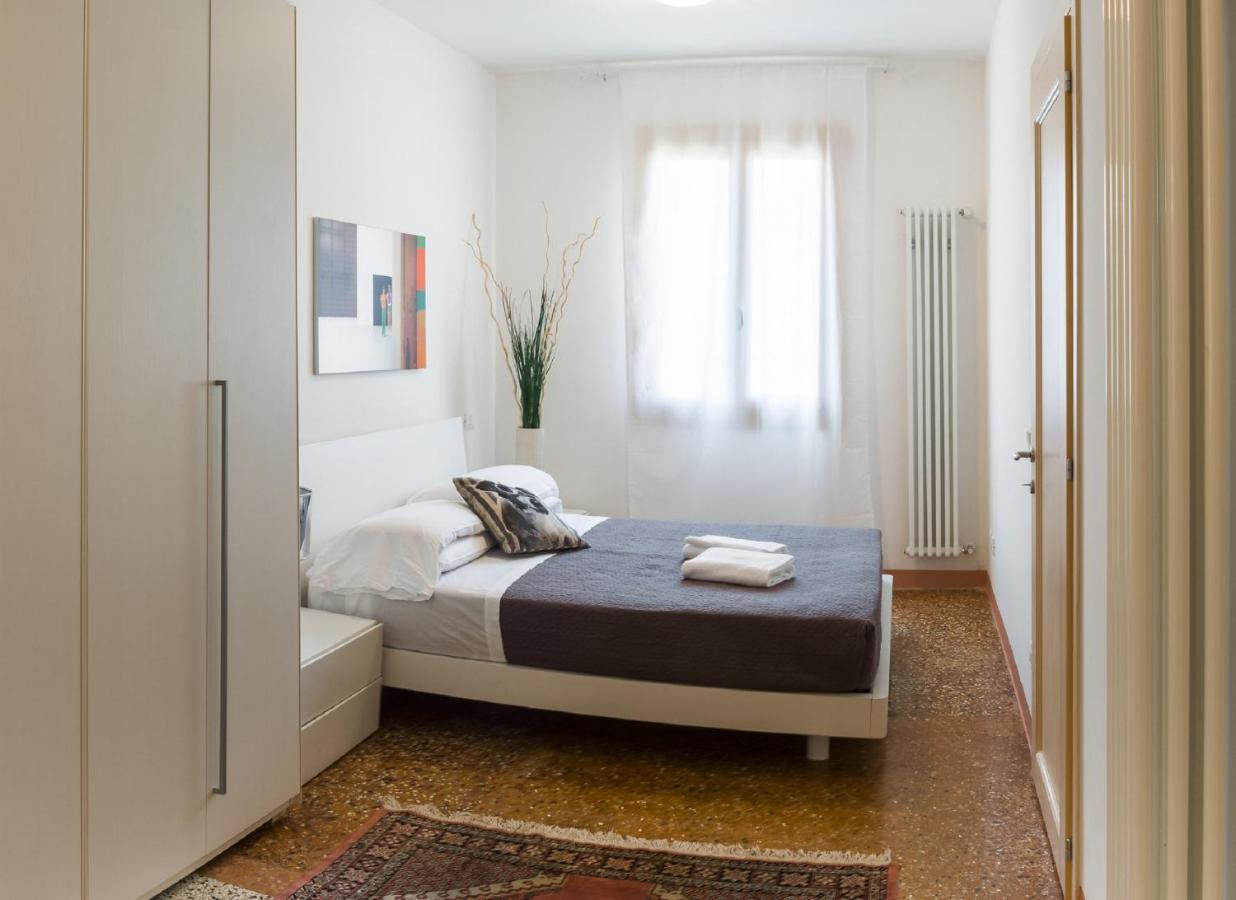 Accademia Charm Apartments By Wonderful Italy Venise Extérieur photo