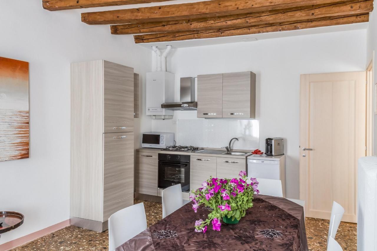 Accademia Charm Apartments By Wonderful Italy Venise Extérieur photo