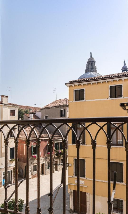 Accademia Charm Apartments By Wonderful Italy Venise Extérieur photo